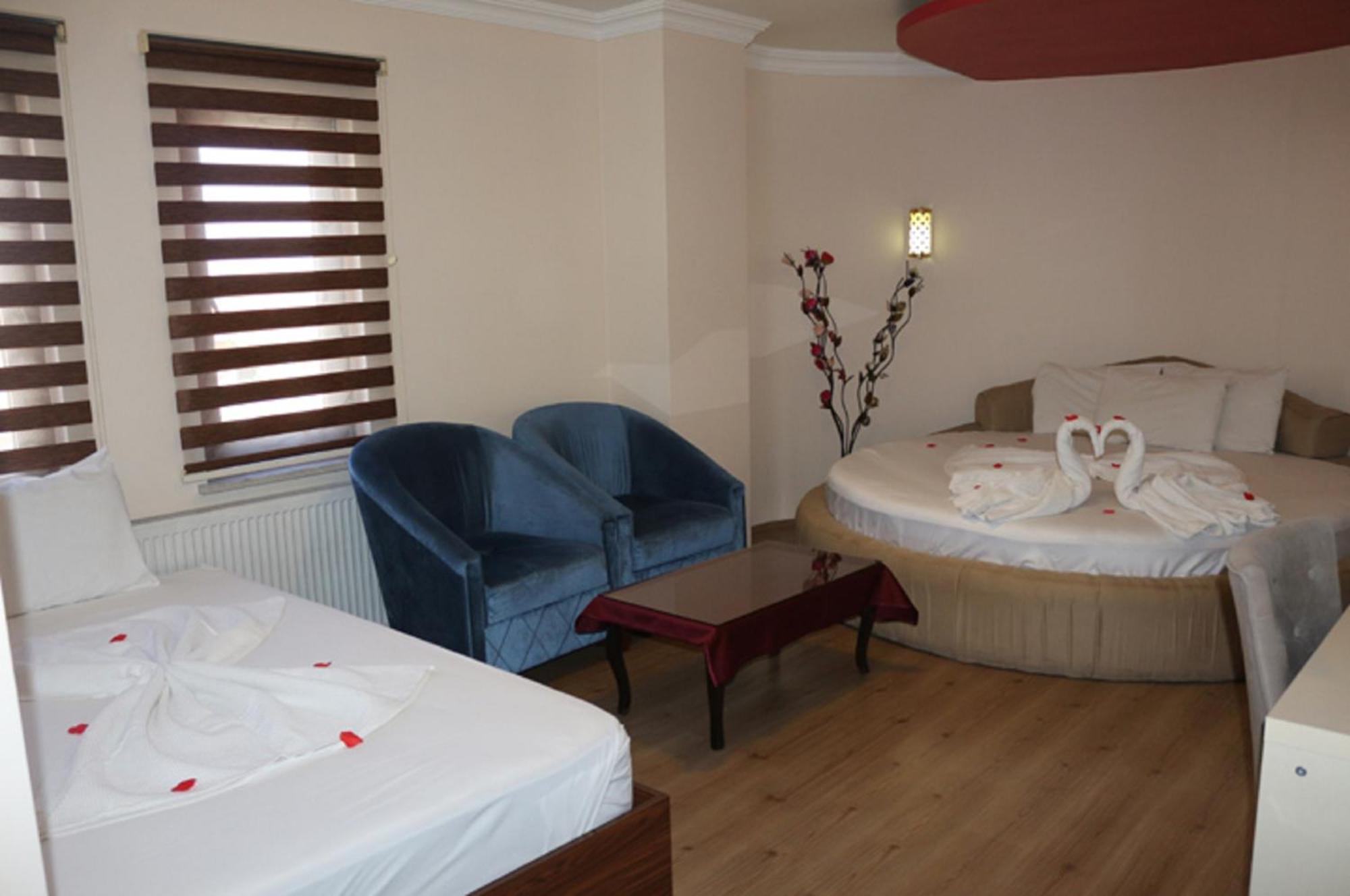 Mesnevi Hotel Конья Номер фото