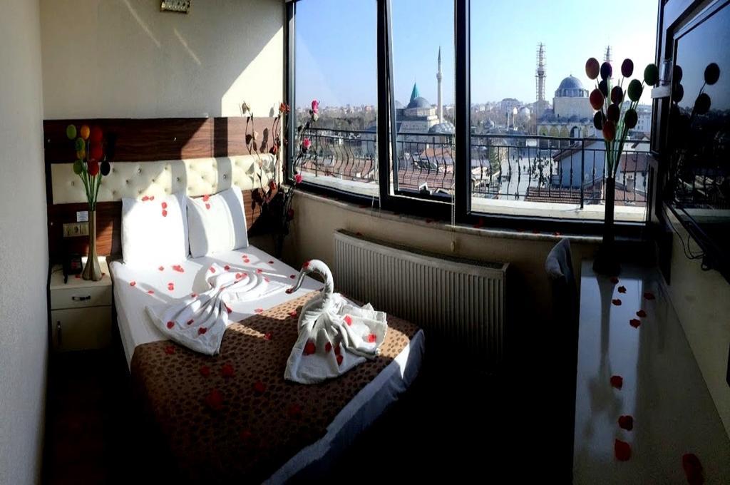 Mesnevi Hotel Конья Экстерьер фото