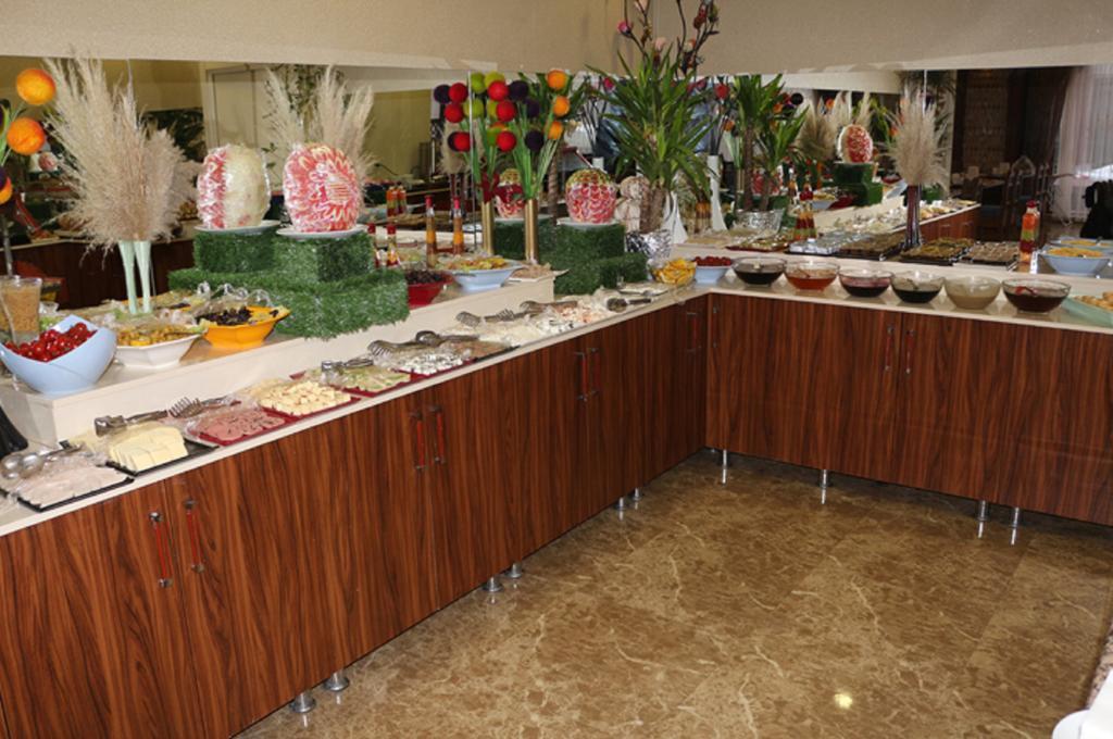 Mesnevi Hotel Конья Экстерьер фото